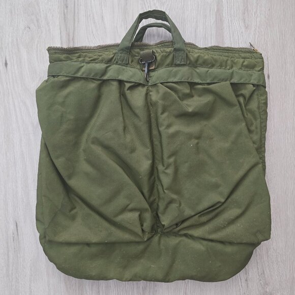 vintageU.S. Military olive green nylon helmet tote bag